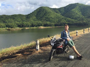 Meet your Posher, Gregory